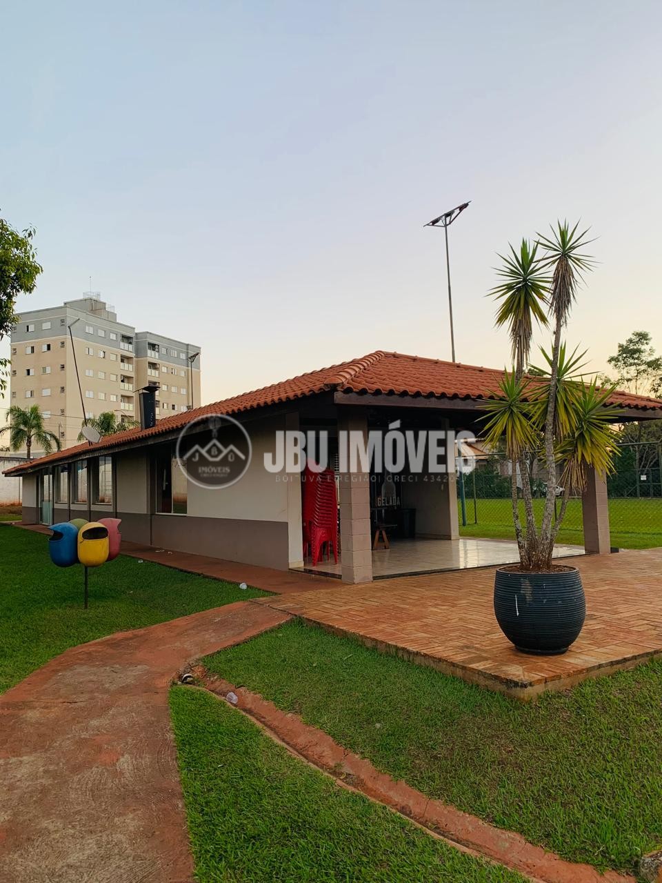 Casa Térrea à Venda com 269m², no Condomínio Flora Ville, Boituva/SP