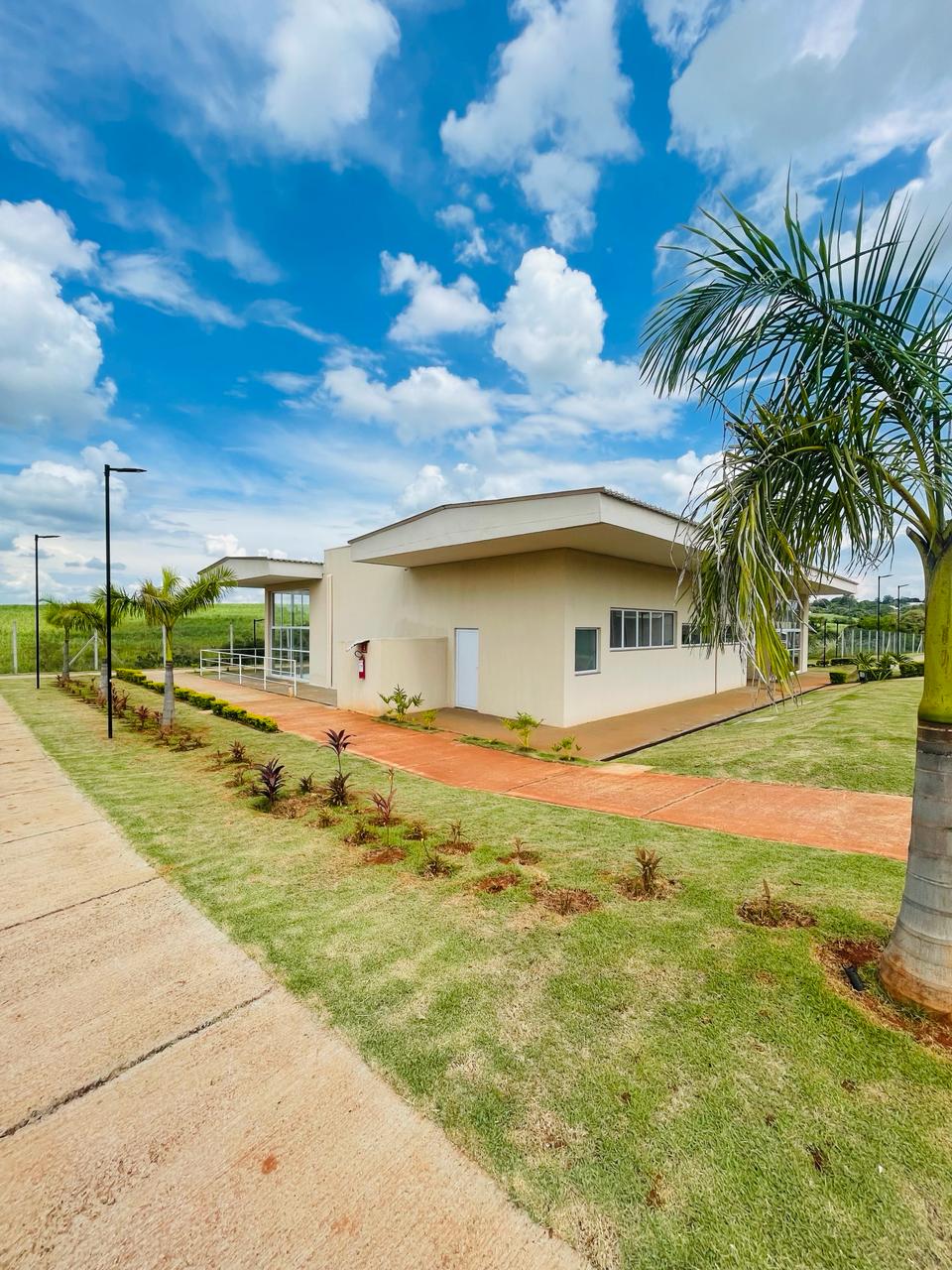 Casa com 2 dormitórios à venda, 85m² por R$ 290.000 - Village Golden - Boituva/SP