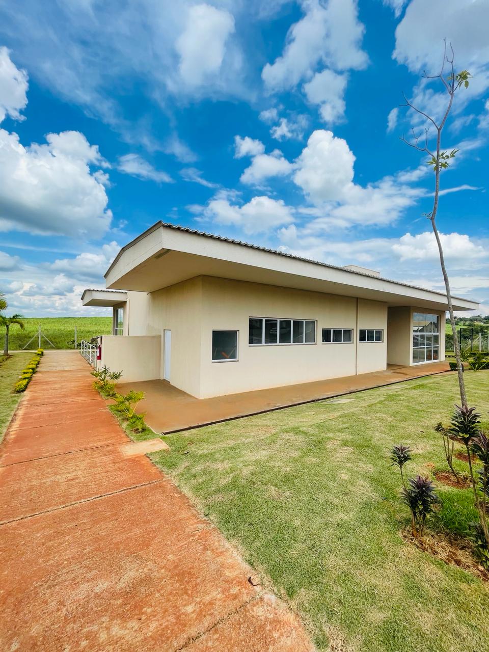 Casa com 2 dormitórios à venda, 85m² por R$ 290.000 - Village Golden - Boituva/SP