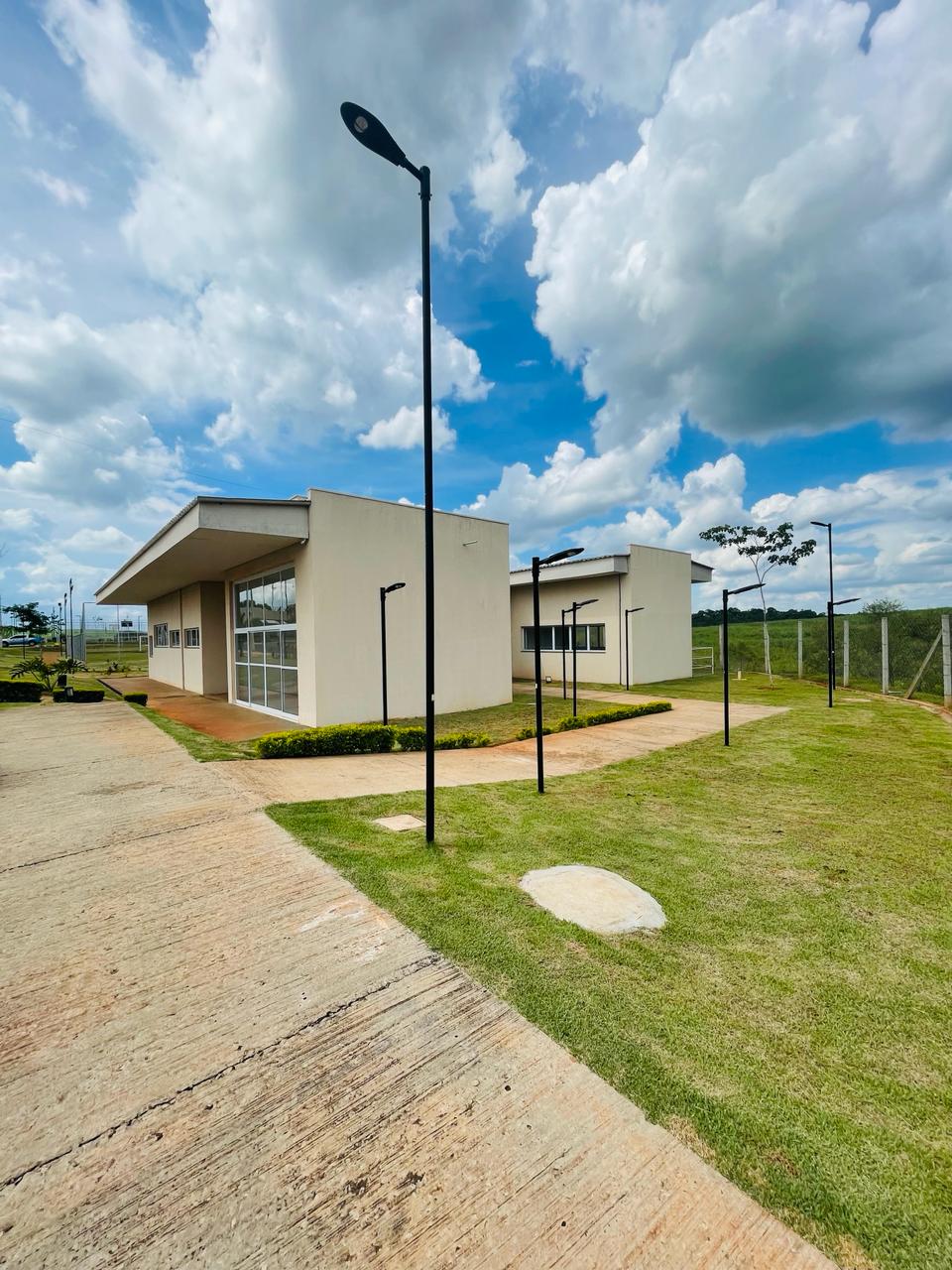 Casa com 2 dormitórios à venda, 85m² por R$ 290.000 - Village Golden - Boituva/SP