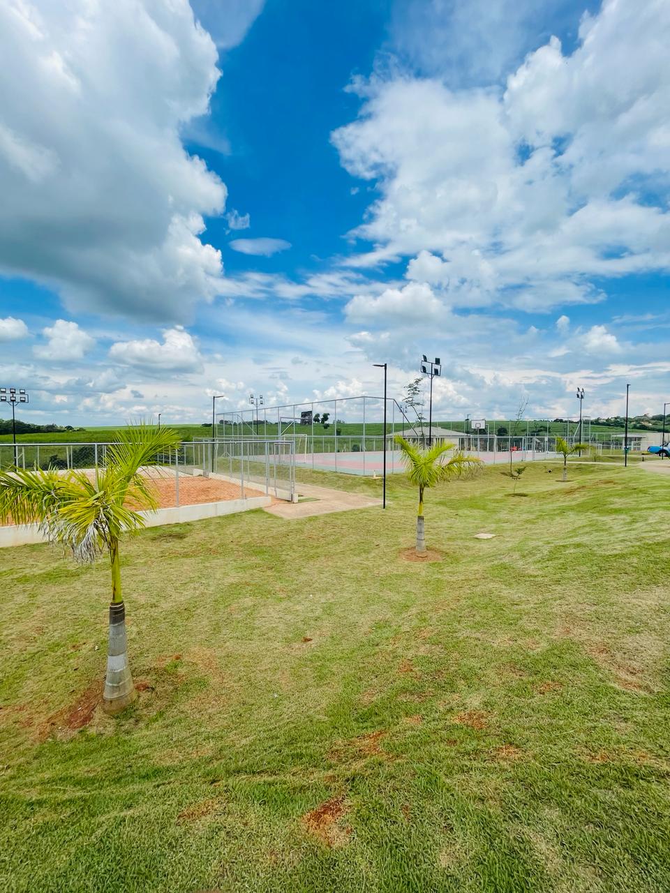 Casa com 2 dormitórios à venda, 85m² por R$ 290.000 - Village Golden - Boituva/SP