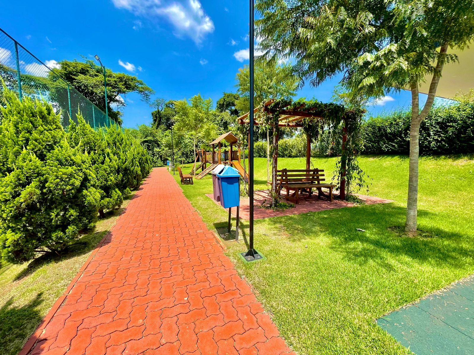 Casa de Alto Padrão à venda, 288,55m² por R$ 2.200.000,00 - Portal Ville Jardim Europa - Boituva/SP