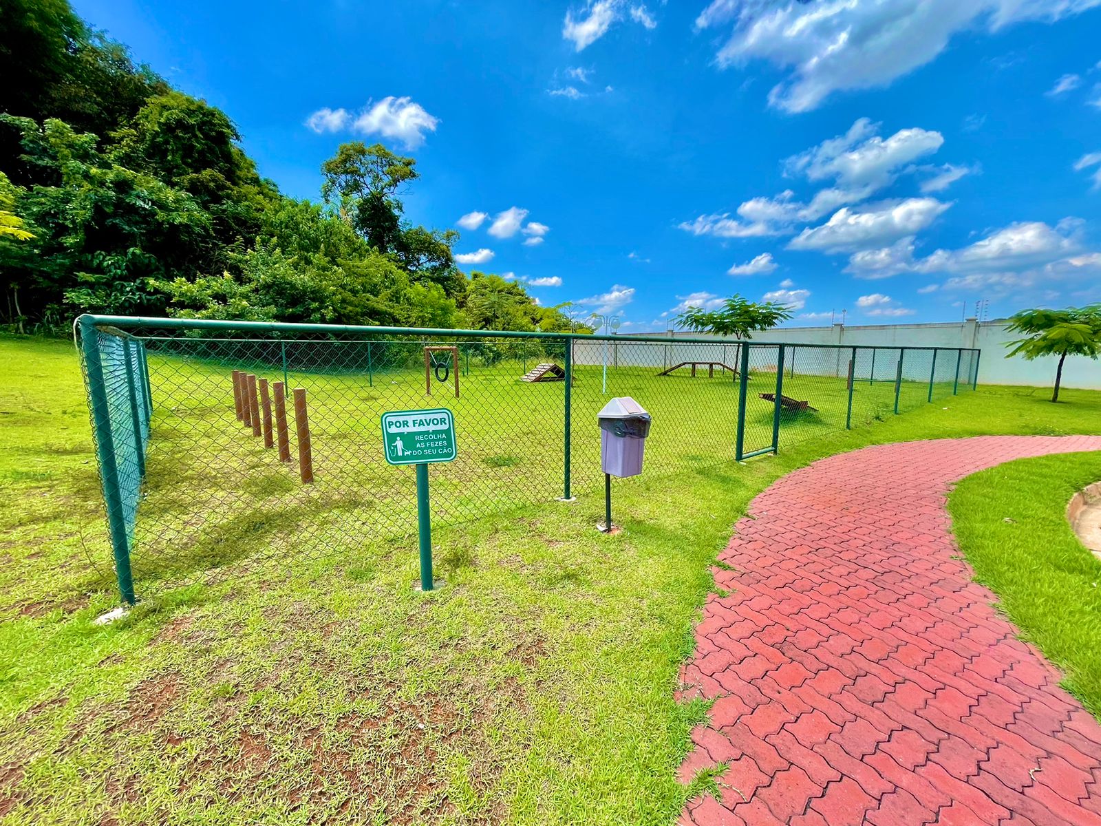 Casa de Alto Padrão à venda, 288,55m² por R$ 2.200.000,00 - Portal Ville Jardim Europa - Boituva/SP