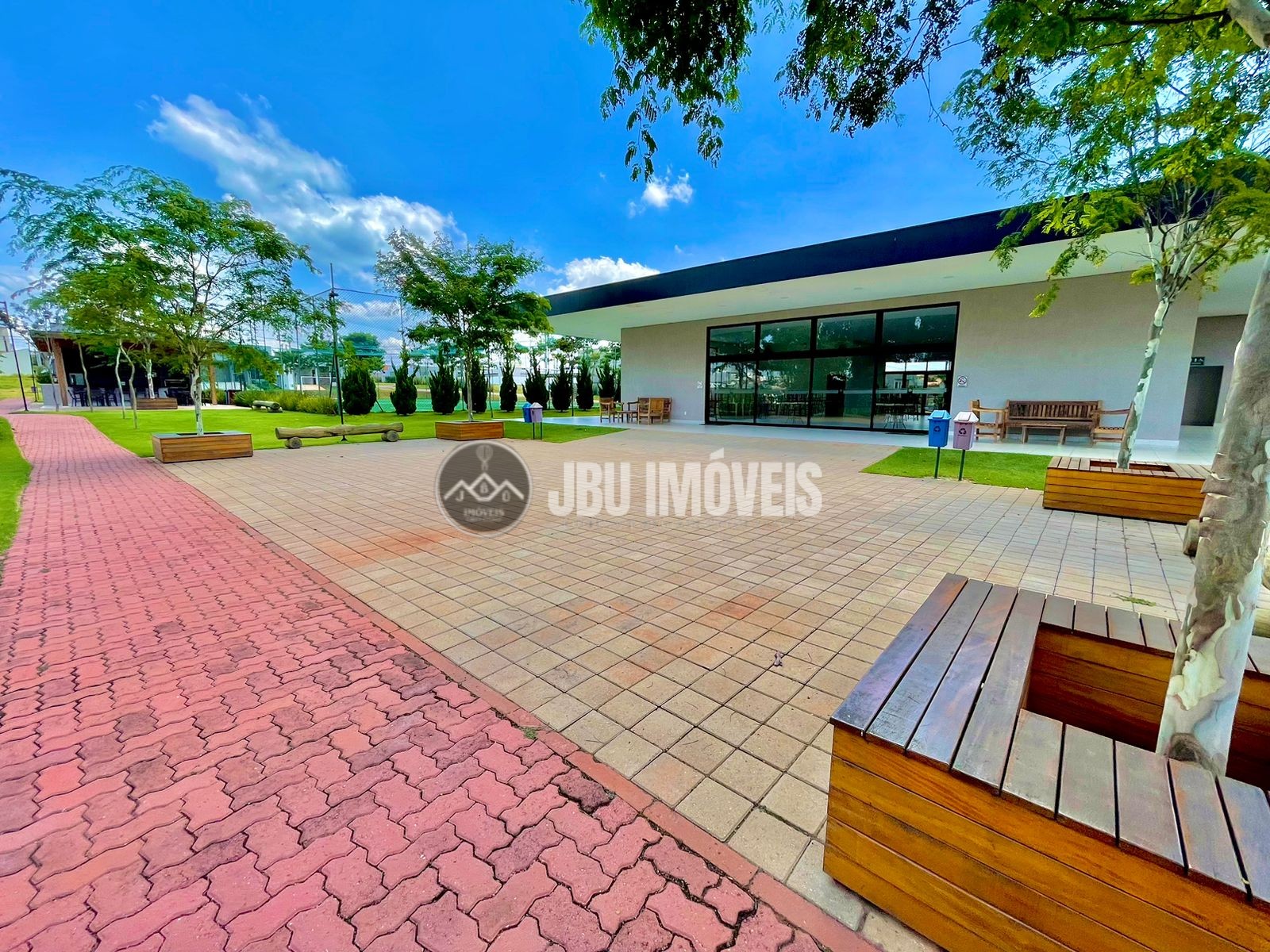Casa à Venda no Condomínio Portal Ville Jardim Europa, Boituva 