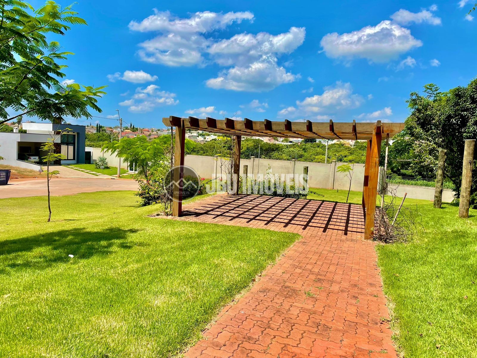 Casa à Venda no Condomínio Portal Ville Jardim Europa, Boituva 