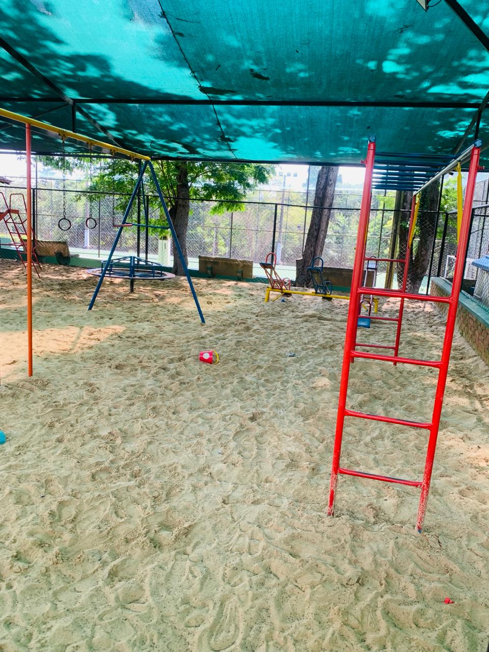 Sobrado á Venda no Condomínio Portal dos Pássaros, Boituva - SP