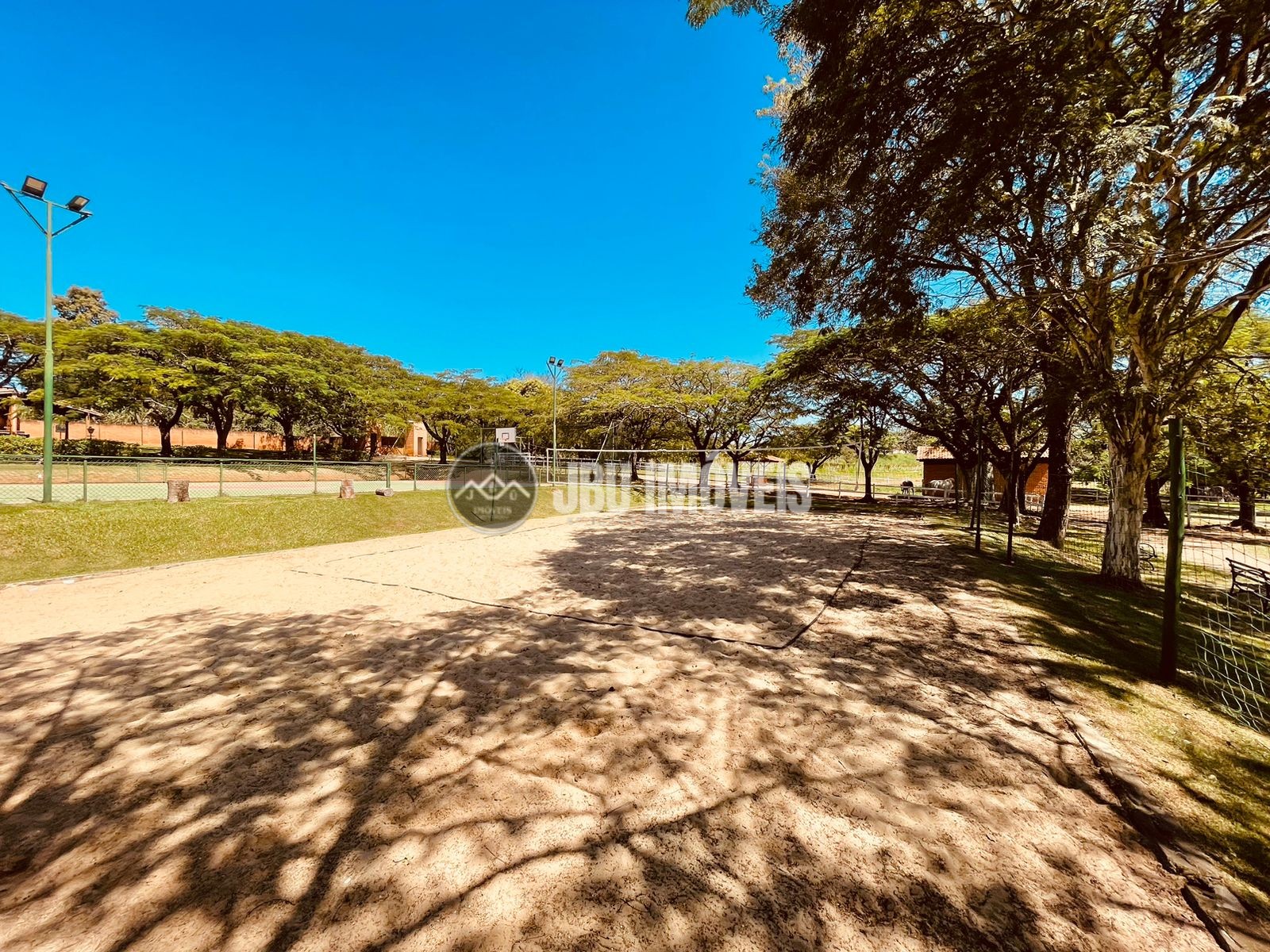 Casa de Alto Padrão c/ 03 dormitórios, sendo 01 suíte - Condomínio Solaris, Boituva/SP