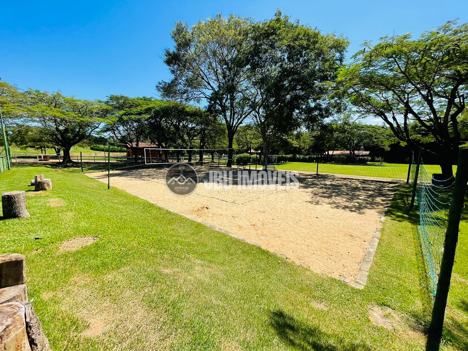 Casa de Alto Padrão c/ 03 dormitórios, sendo 01 suíte - Condomínio Solaris, Boituva/SP