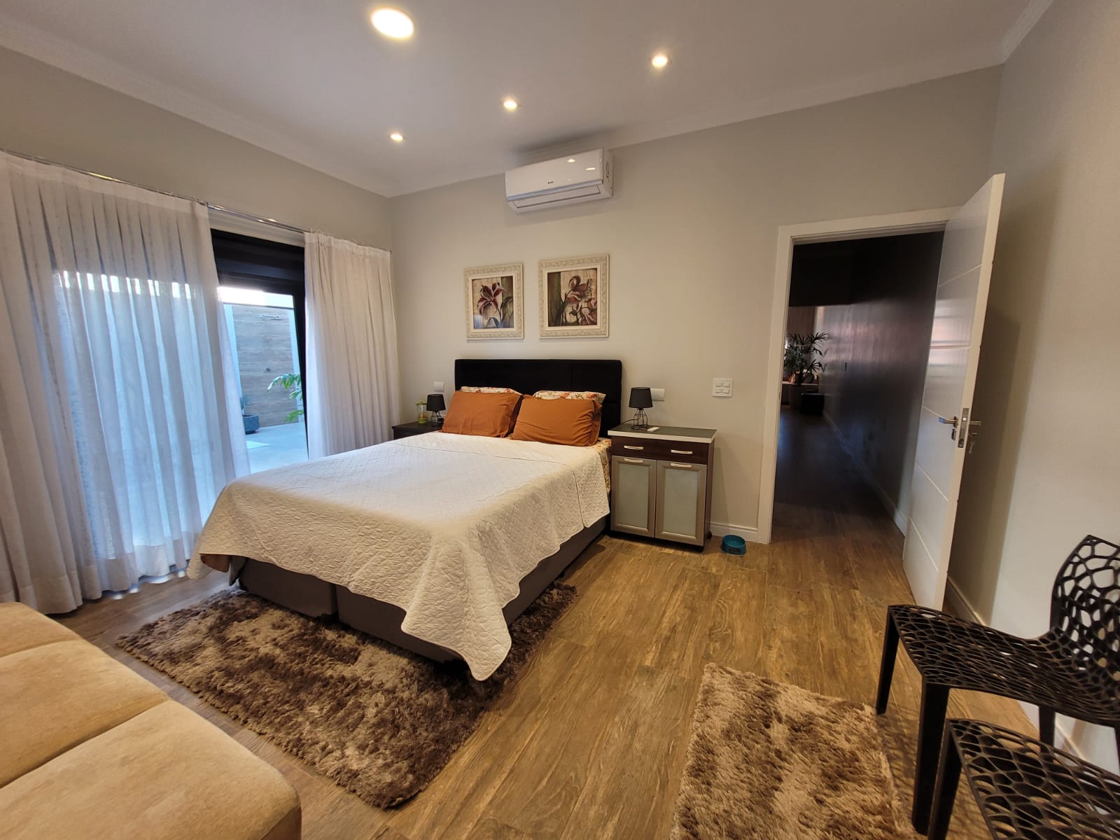 Casa Neoclássica de Luxo no Condomínio Tropicália Garden - Boituva