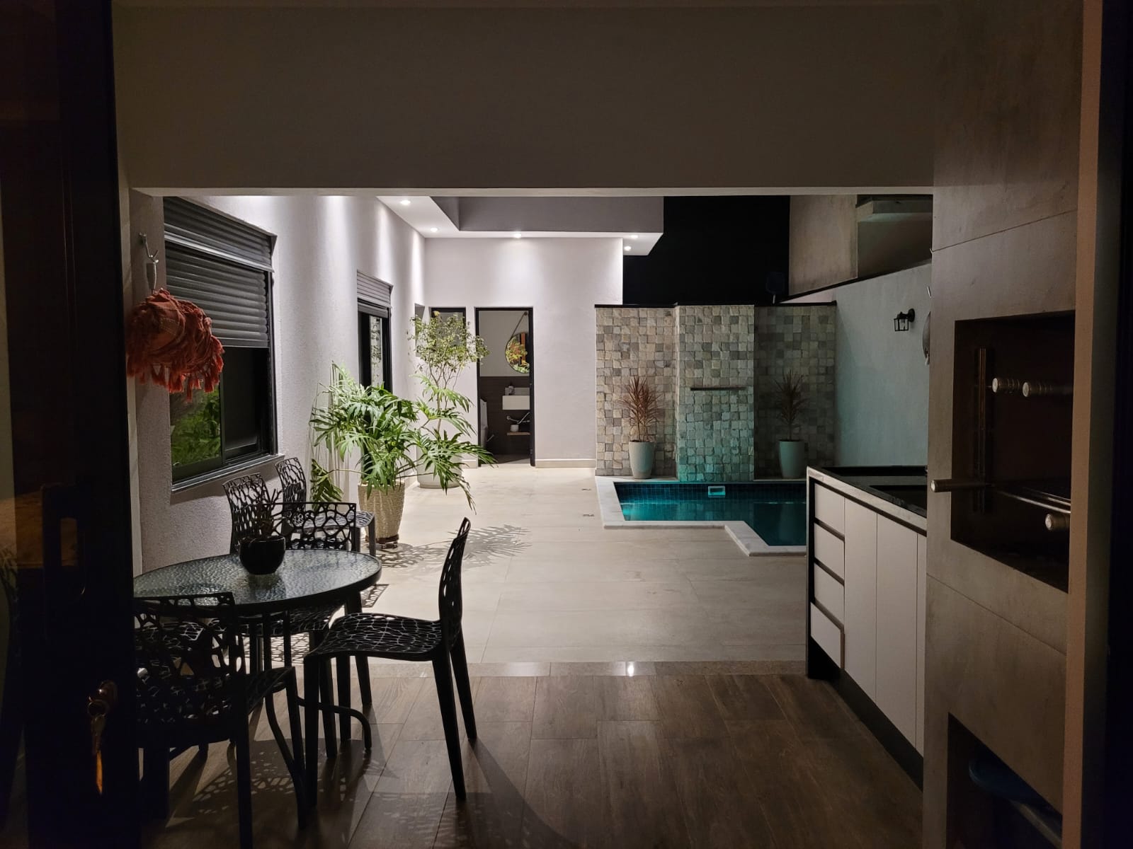 Casa Neoclássica de Luxo no Condomínio Tropicália Garden - Boituva