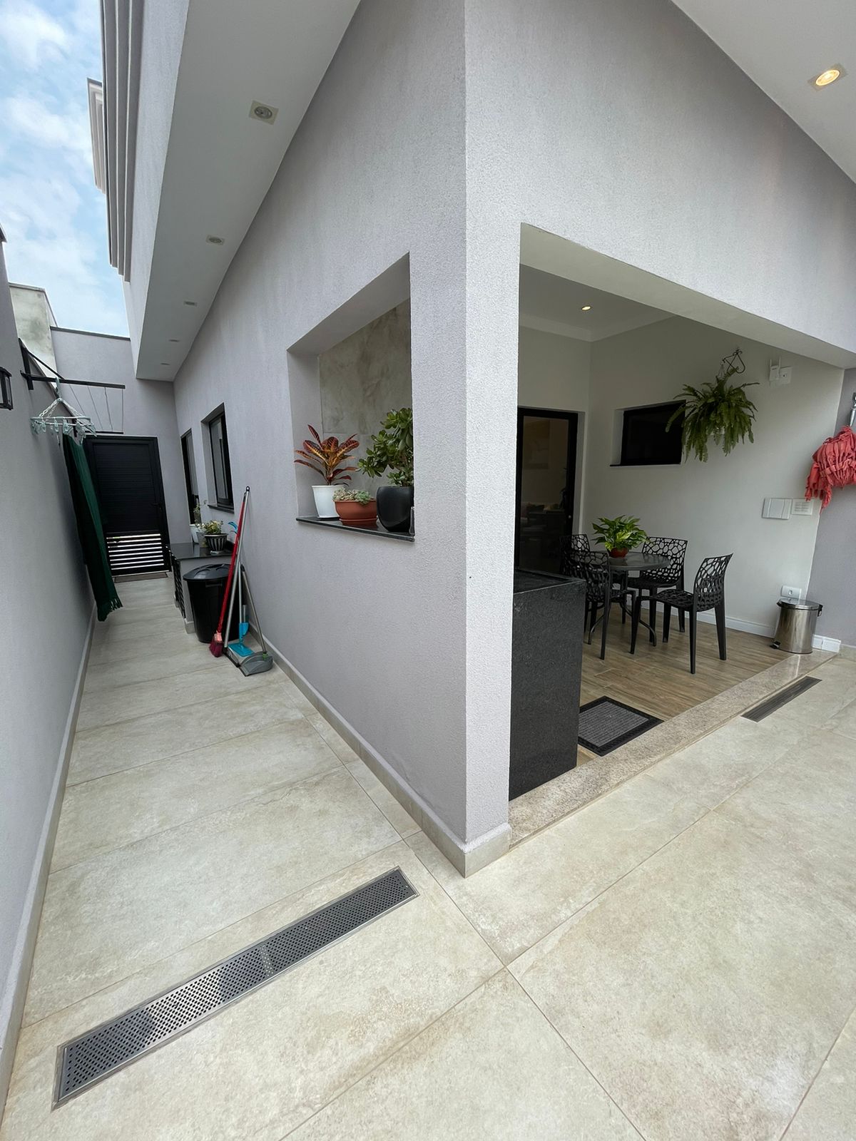 Casa Neoclássica de Luxo no Condomínio Tropicália Garden - Boituva