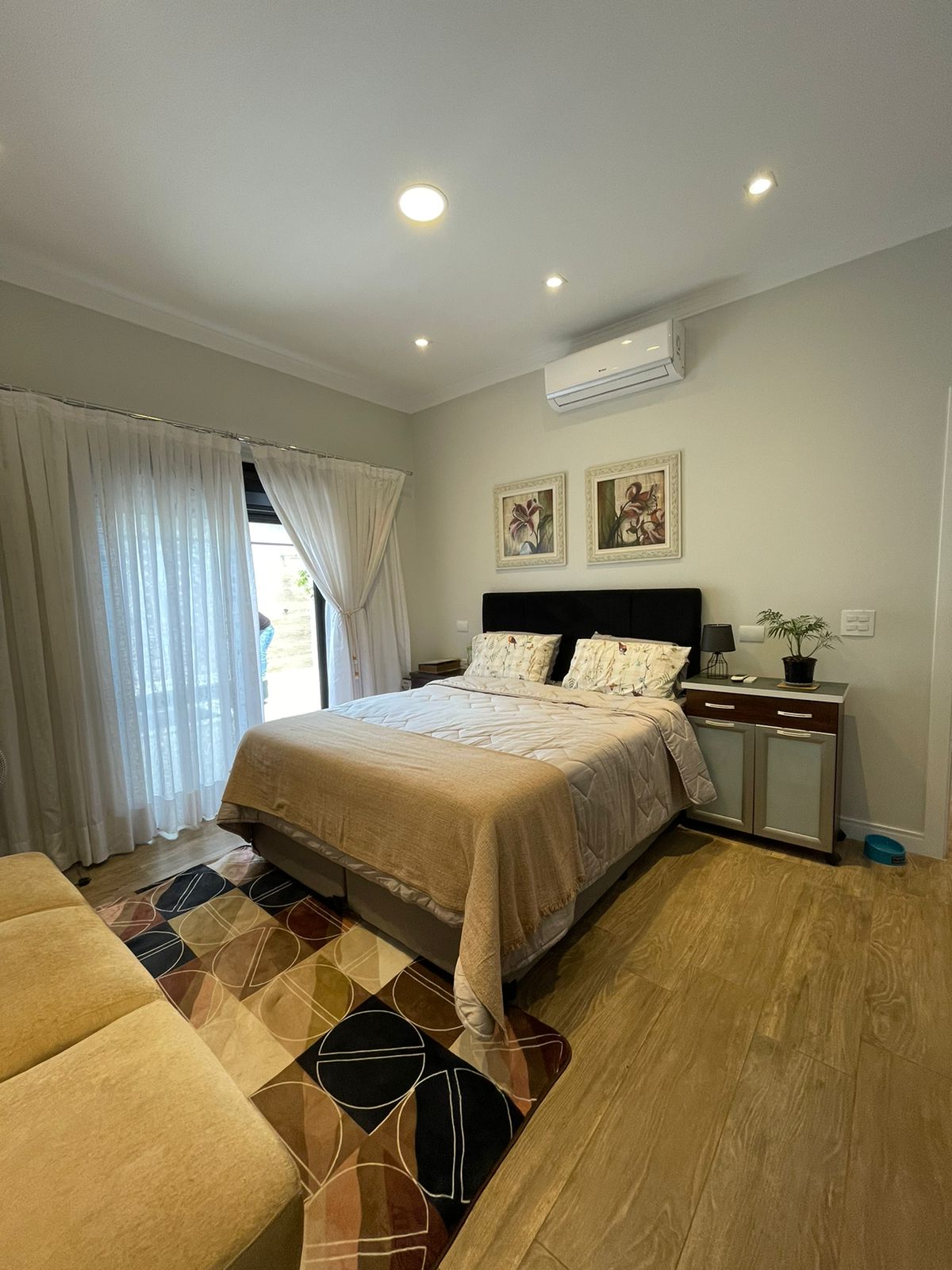 Casa Neoclássica de Luxo no Condomínio Tropicália Garden - Boituva