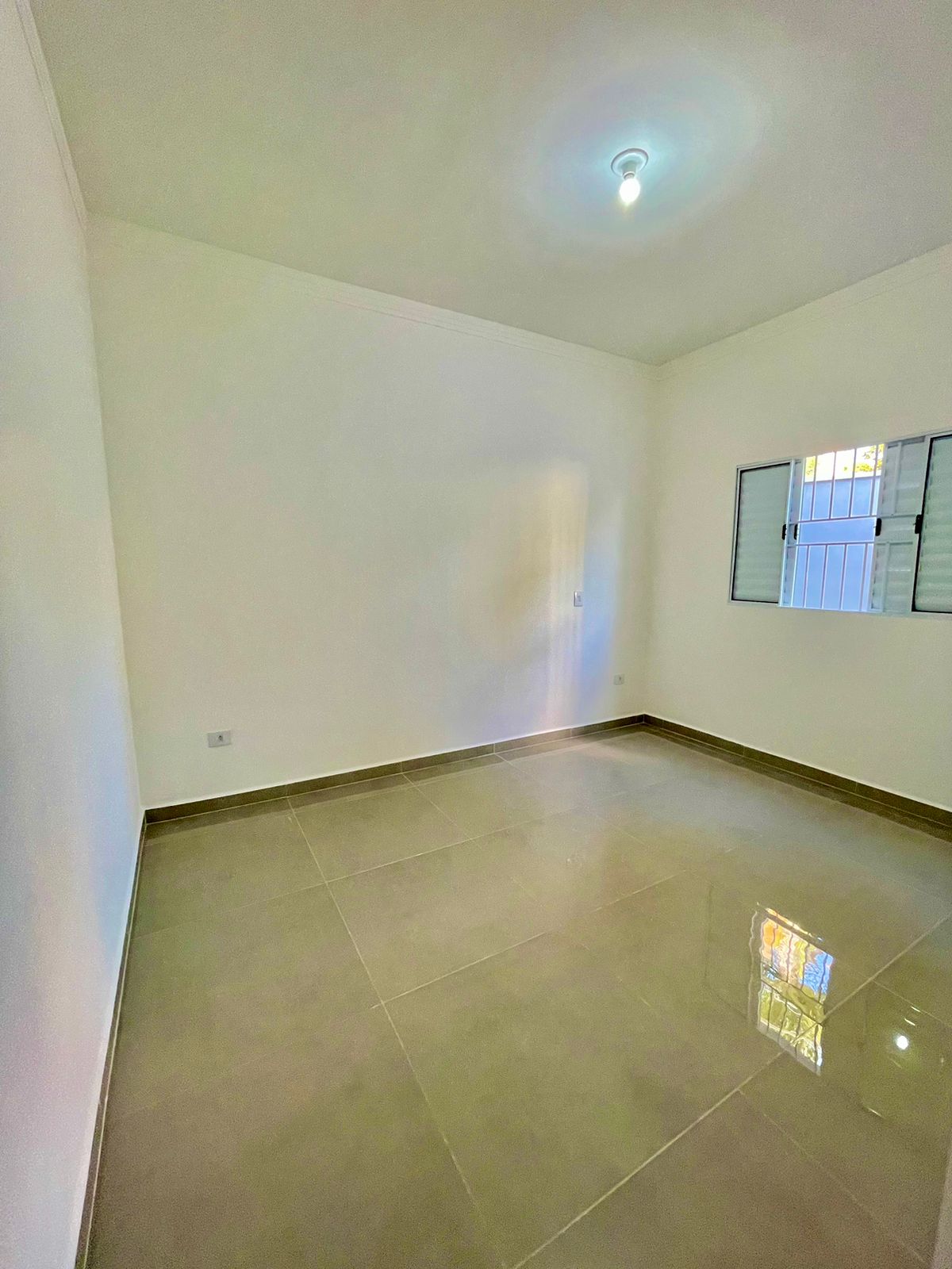 Casa á venda c/ 02 dormitórios, Bairro Parque das Àrvores - Boituva/SP