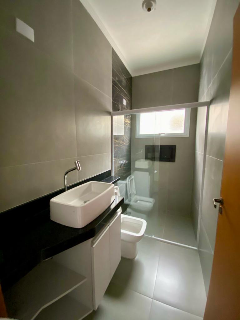 Casa á venda c/ 03 dormitórios, Condomínio Portal das Estrelas - Boituva/Sp