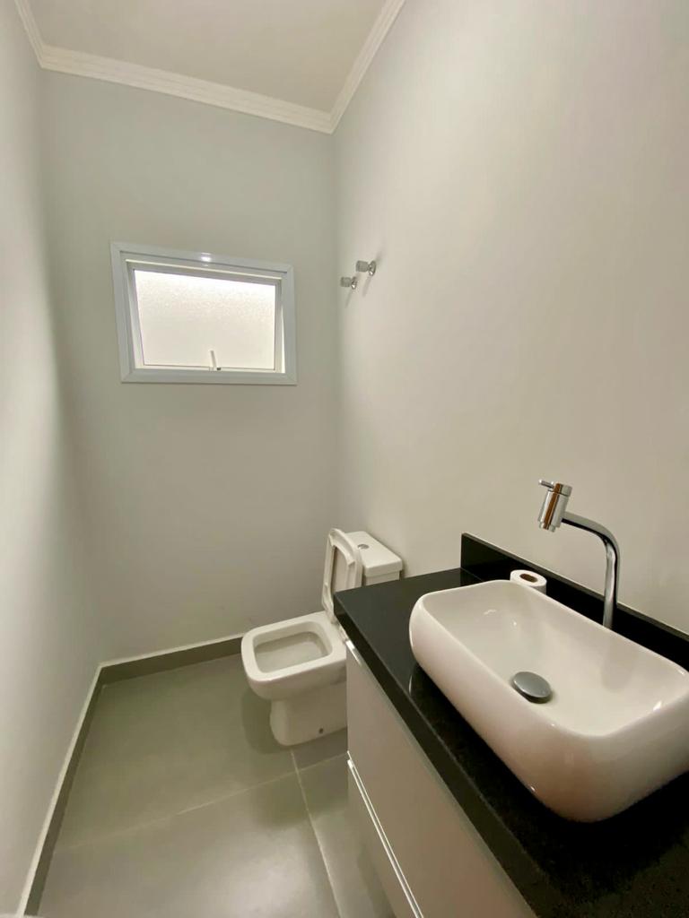 Casa á venda c/ 03 dormitórios, Condomínio Portal das Estrelas - Boituva/Sp