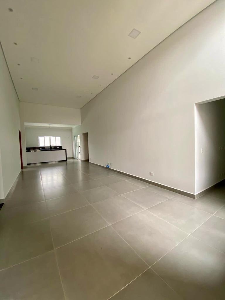 Casa á venda c/ 03 dormitórios, Condomínio Portal das Estrelas - Boituva/Sp