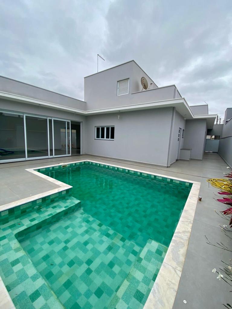 Casa á venda c/ 03 dormitórios, Condomínio Portal das Estrelas - Boituva/Sp
