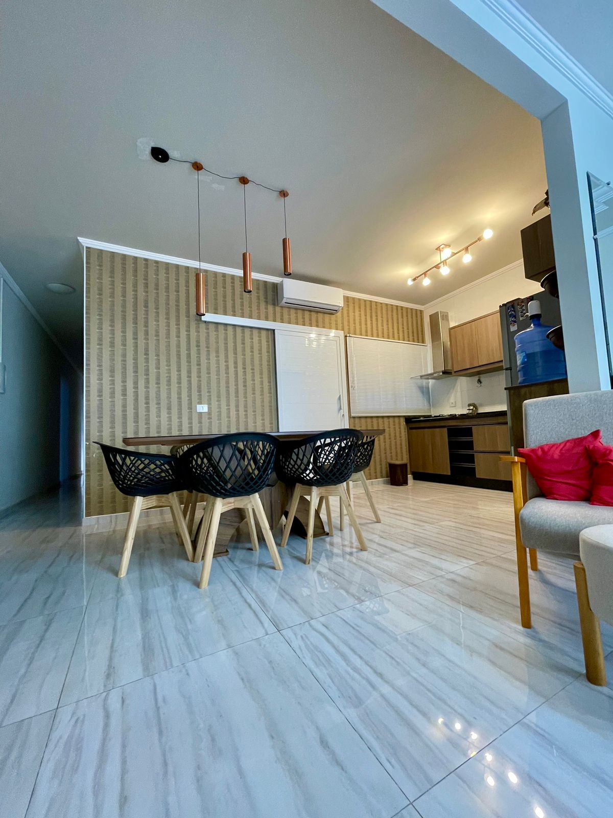Apartamento com 3 dormitórios à venda, 115m² por R$ 450.000 - Portal Ville Primavera - Boituva/SP