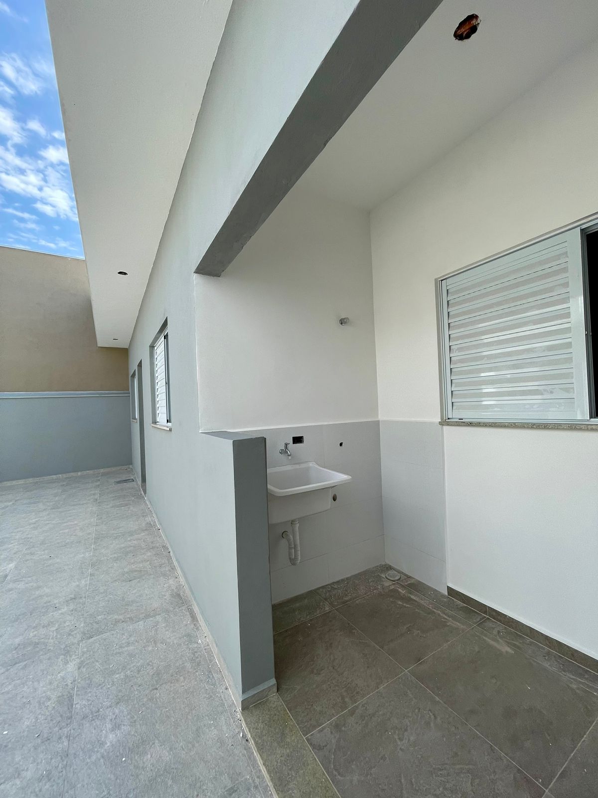 Casa á venda c/ edícula c/04 dormitórios, Bairro Portal Ville Jardins - Boituva