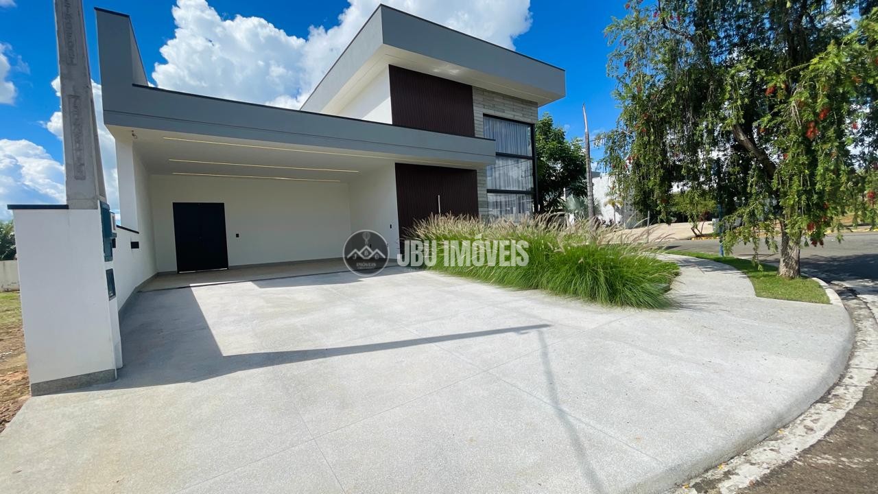 Casa com 3 Suítes à Venda, 335m² por R$ 2.250.000,00 - Condomínio Portal das Estrelas - Boituva/SP