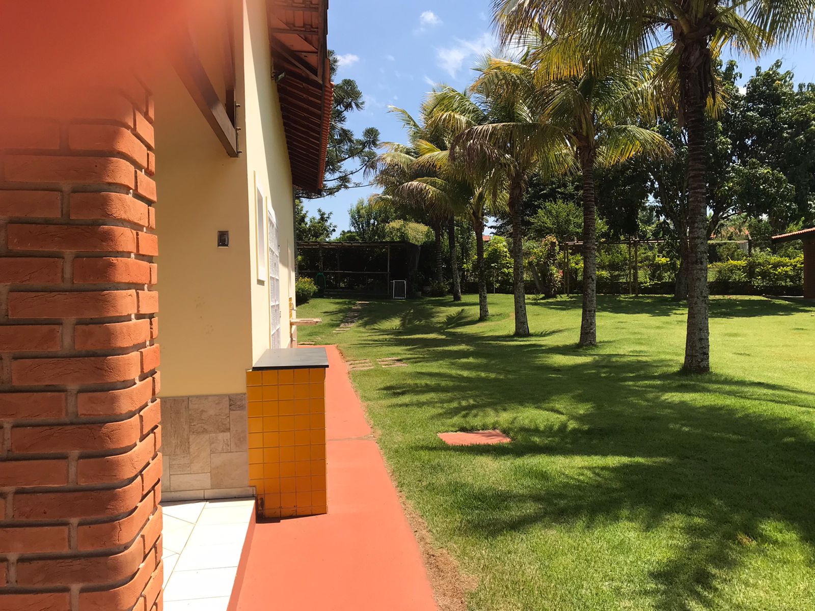 Chácara semi mobiliada a venda c/ 4 dormitórios, Condomínio Vitassay - Boituva/Sp