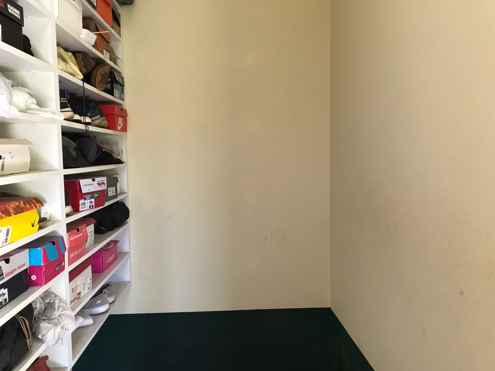 Chácara semi mobiliada a venda c/ 4 dormitórios, Condomínio Vitassay - Boituva/Sp