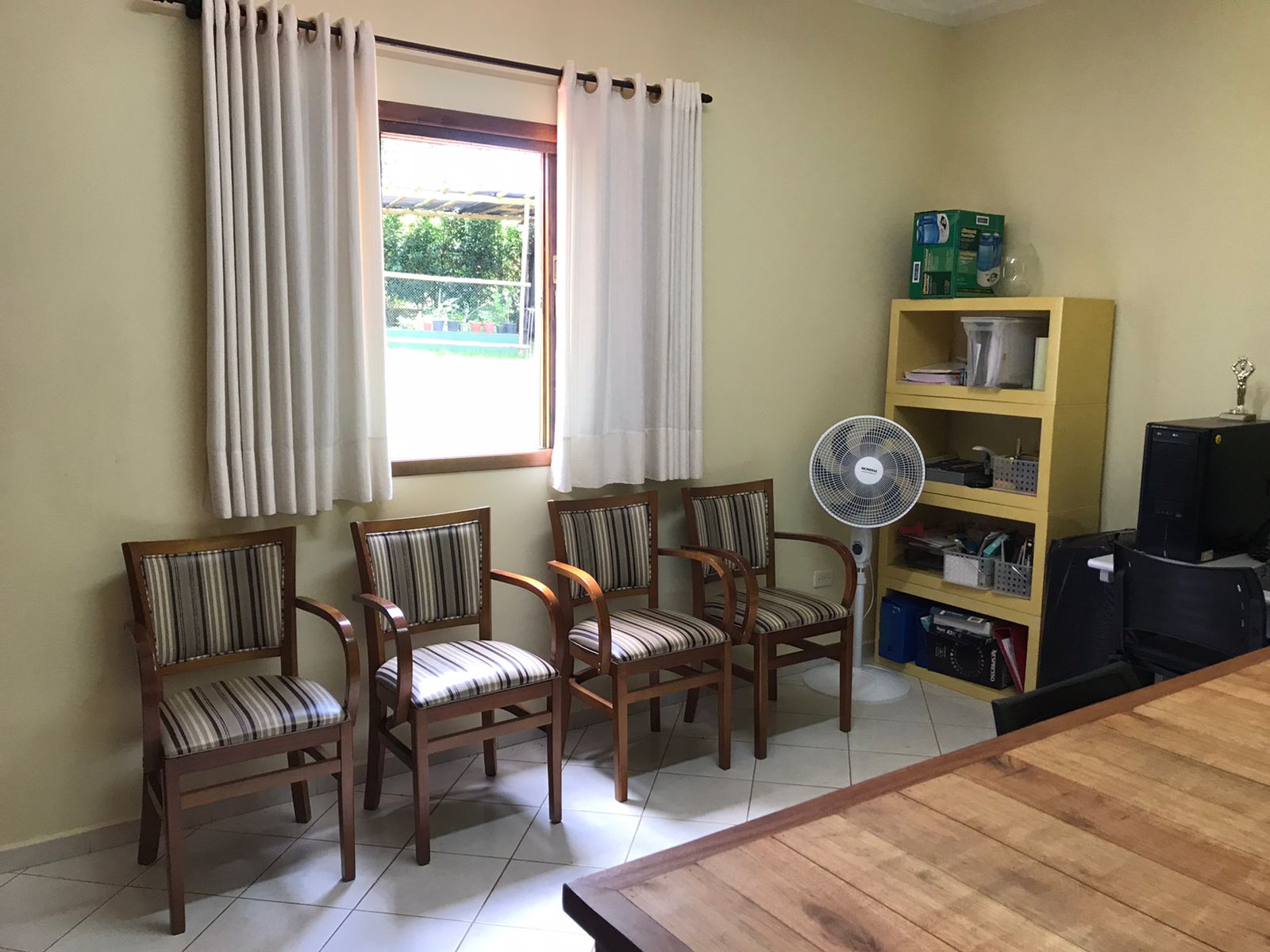 Chácara semi mobiliada a venda c/ 4 dormitórios, Condomínio Vitassay - Boituva/Sp