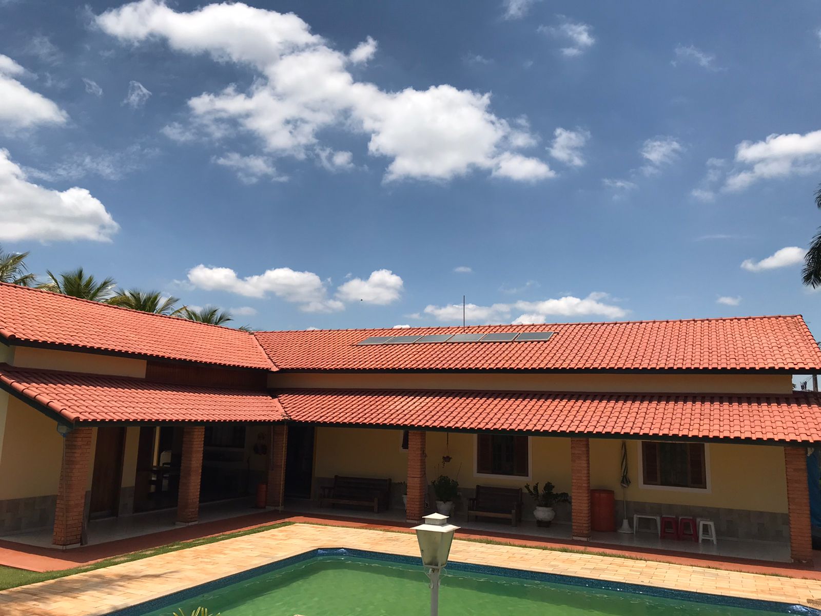 Chácara semi mobiliada a venda c/ 4 dormitórios, Condomínio Vitassay - Boituva/Sp