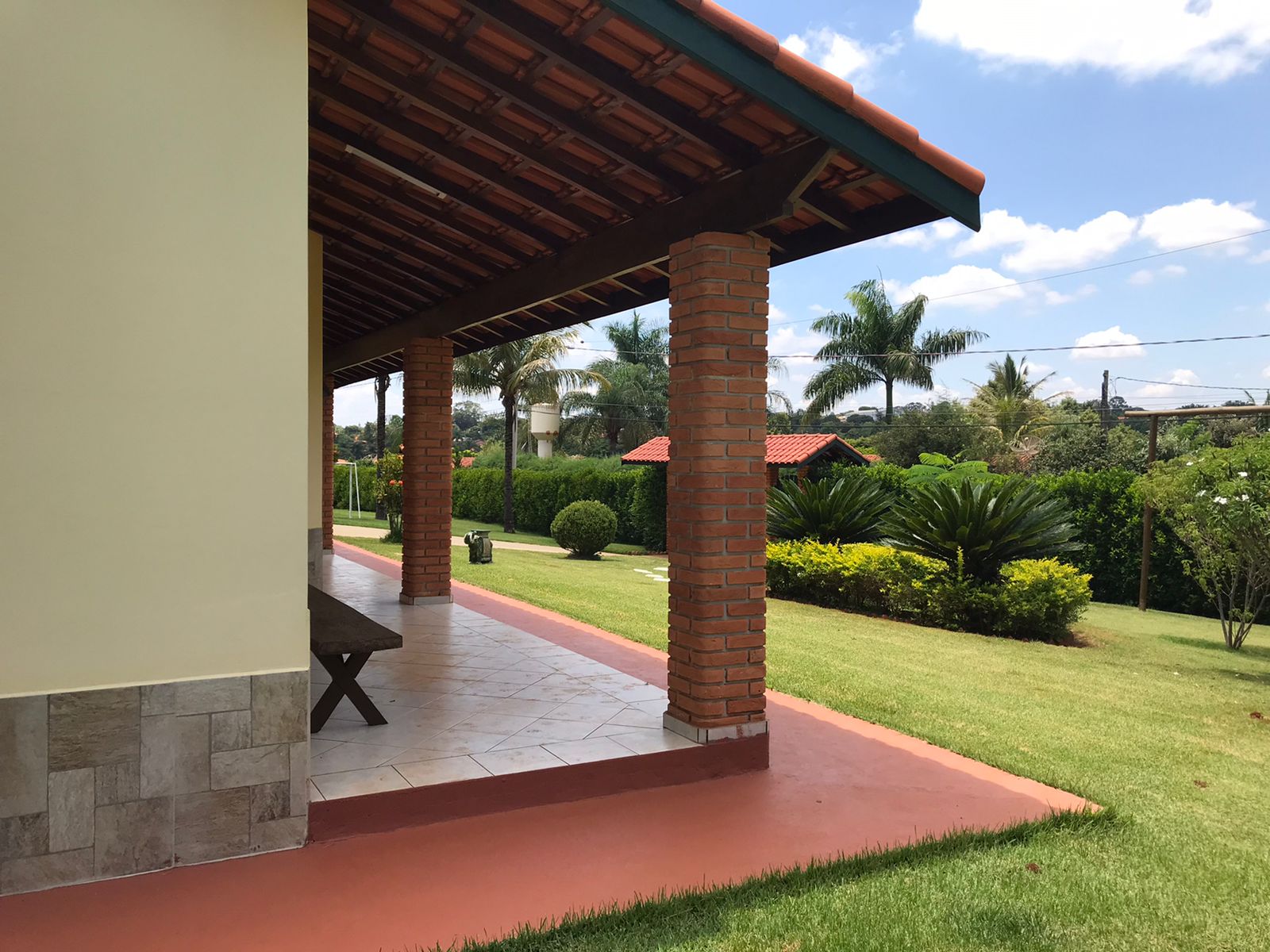 Chácara semi mobiliada a venda c/ 4 dormitórios, Condomínio Vitassay - Boituva/Sp
