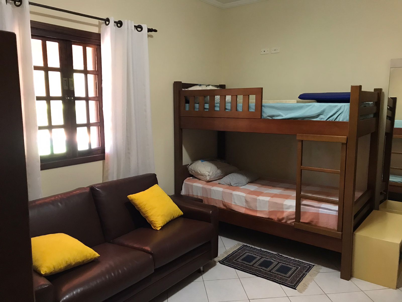Chácara semi mobiliada a venda c/ 4 dormitórios, Condomínio Vitassay - Boituva/Sp
