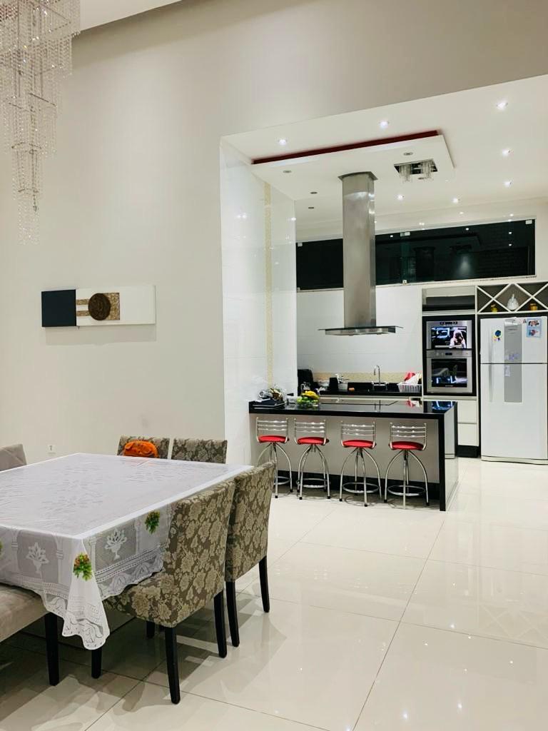 Casa á venda c/ 03 dormitórios, sendo 02 suítes - Condomínio Portal das Estrelas, Boituva/Sp
