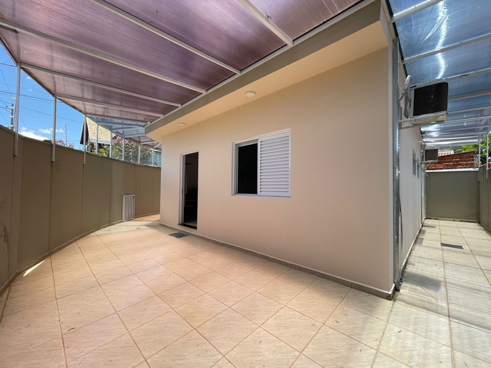 Casa á venda c/ 02 dormitórios, sendo 01 suíte - Bairro Esplanada, Boituva/SP
