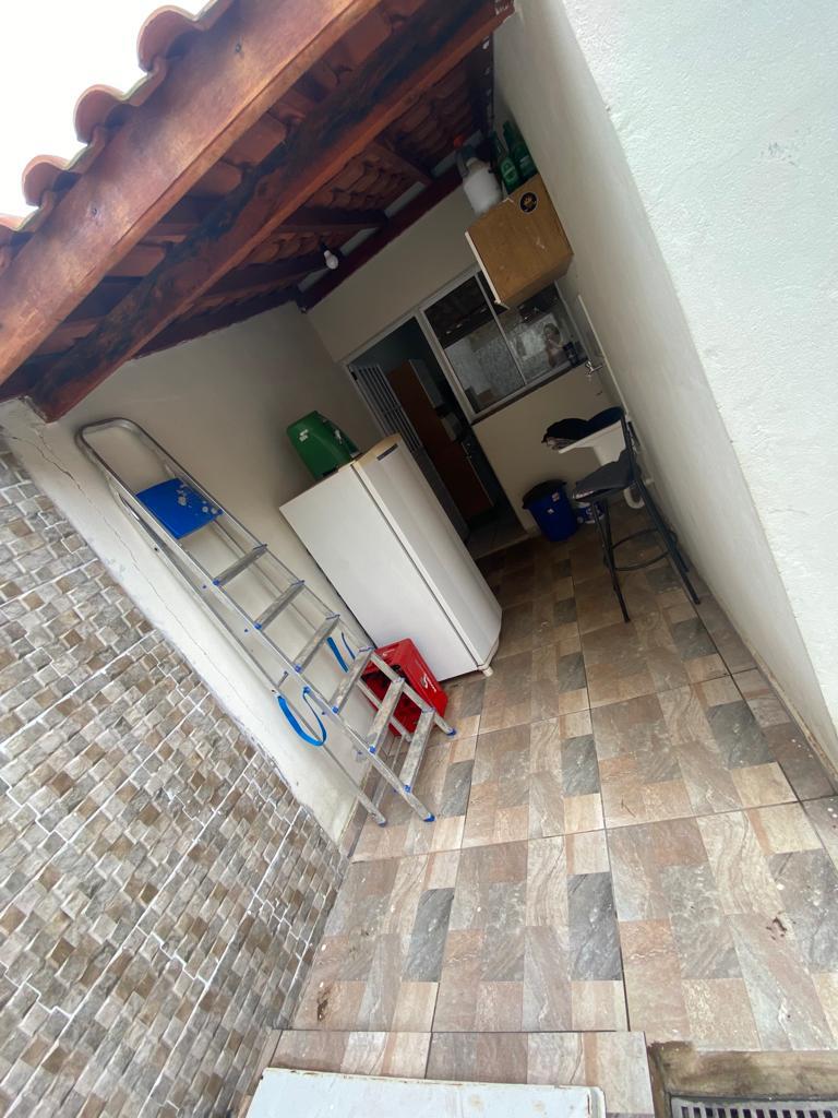Casa á venda c/ 02 dormitórios e piscina, Bairro Àgua Branca - Boituva/SP