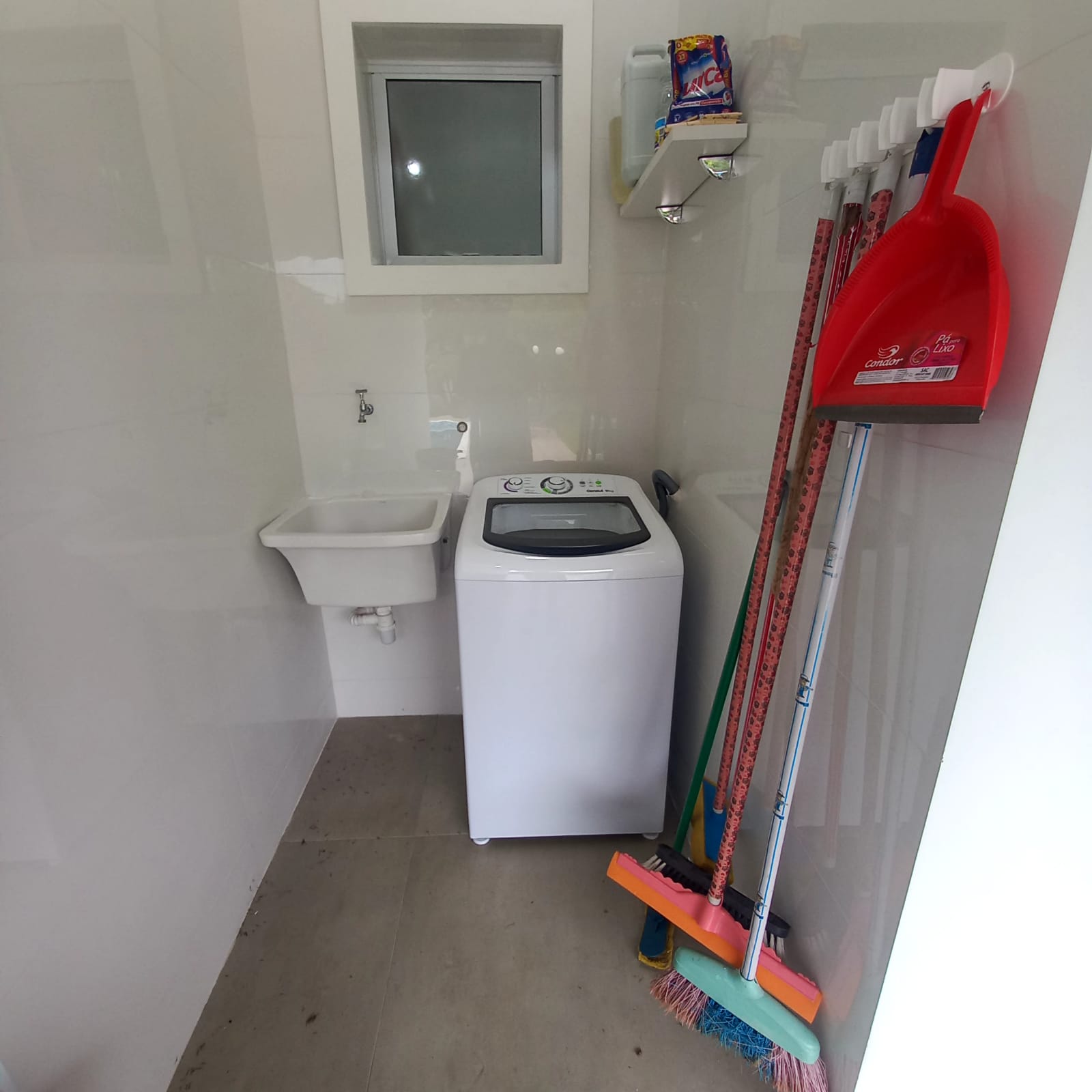 Chácara com 3 dormitórios à venda, 208m² por R$ 1.380.000 - Condomínio Vitassay - Boituva/SP