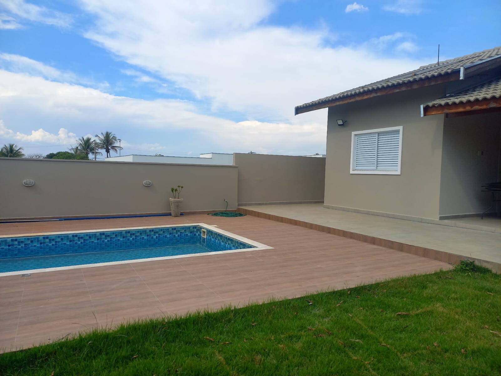 Chácara com 3 dormitórios à venda, 208m² por R$ 1.380.000 - Condomínio Vitassay - Boituva/SP