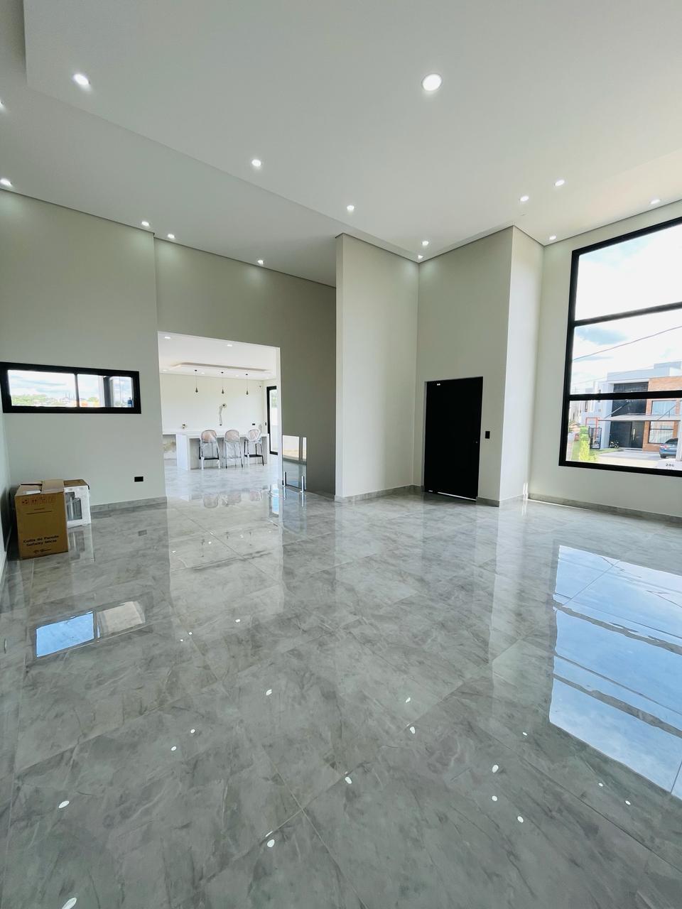 Casa à Venda no Condomínio Portal Ville Jardim Europa, Boituva 