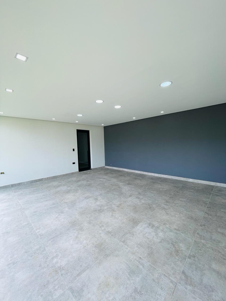 Casa à Venda no Condomínio Portal Ville Jardim Europa, Boituva 