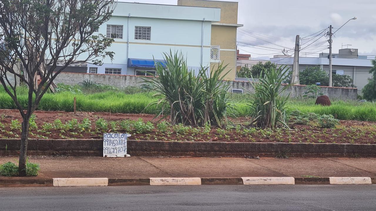 Terreno à Venda c/ 678m²  Recanto das Primaveras, em Boituva