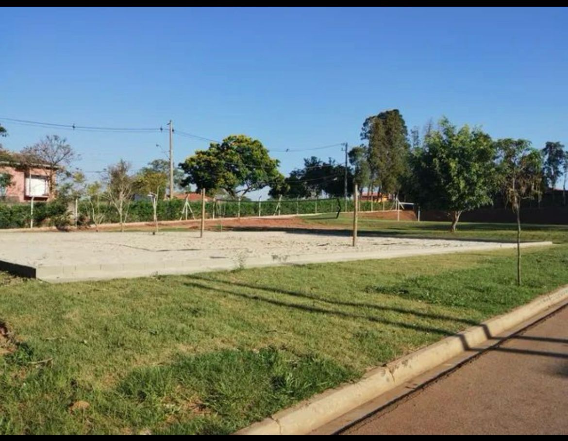 Terreno à Venda no Condomínio Tropicalia Garden - Boituva