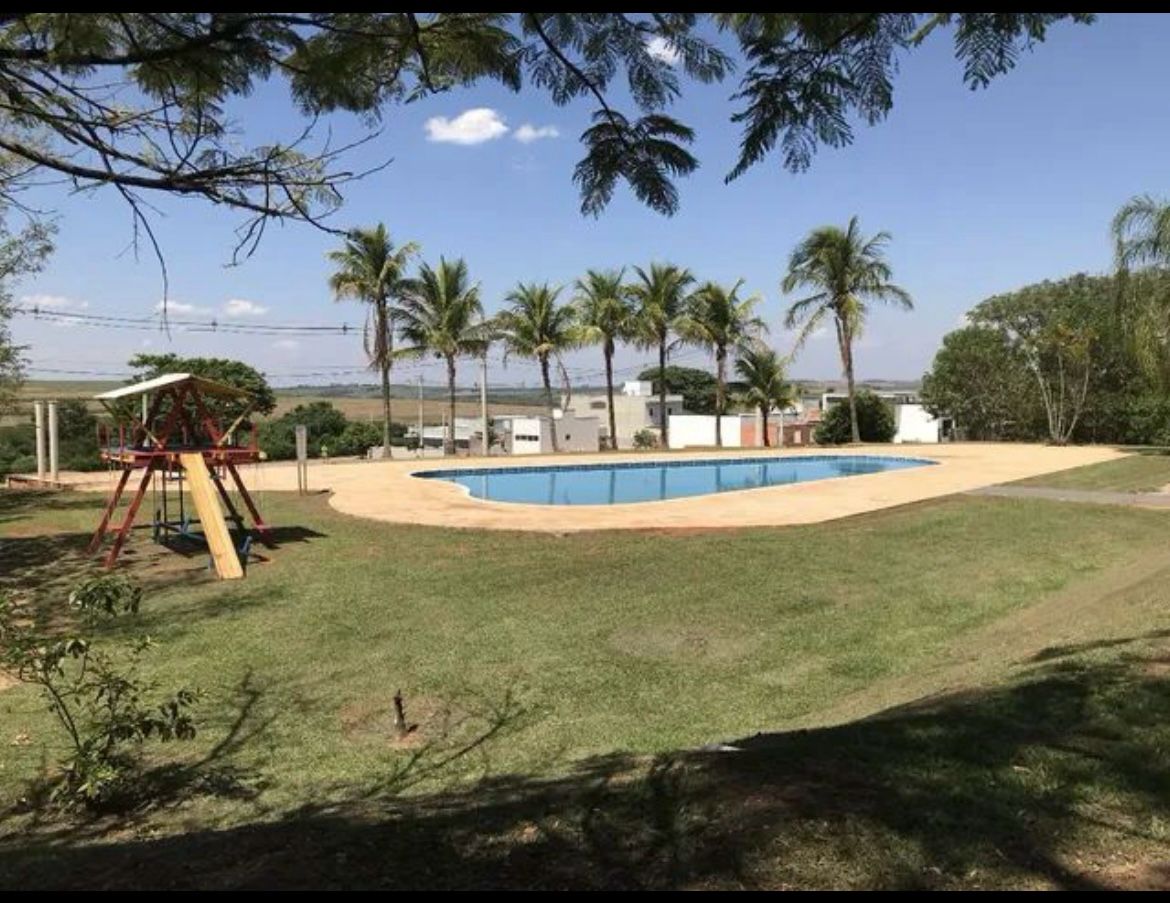 Terreno à Venda no Condomínio Tropicalia Garden - Boituva