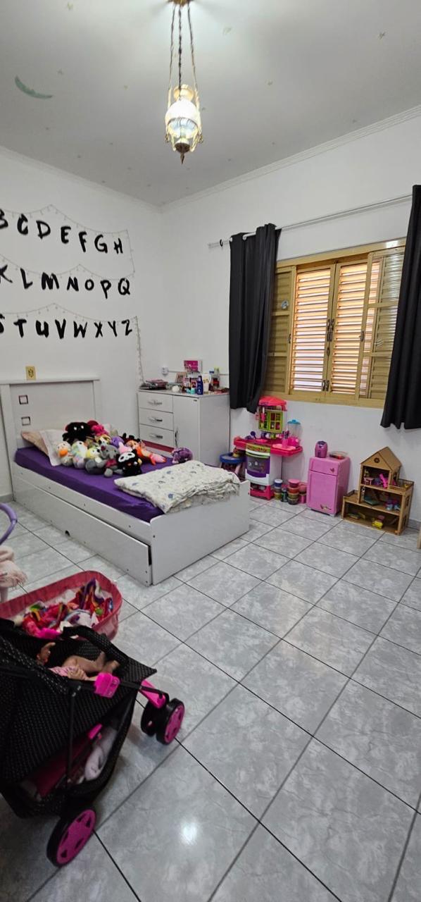 Residência Aconchegante em Boituva: Uma Oportunidade Única de Moradia!
