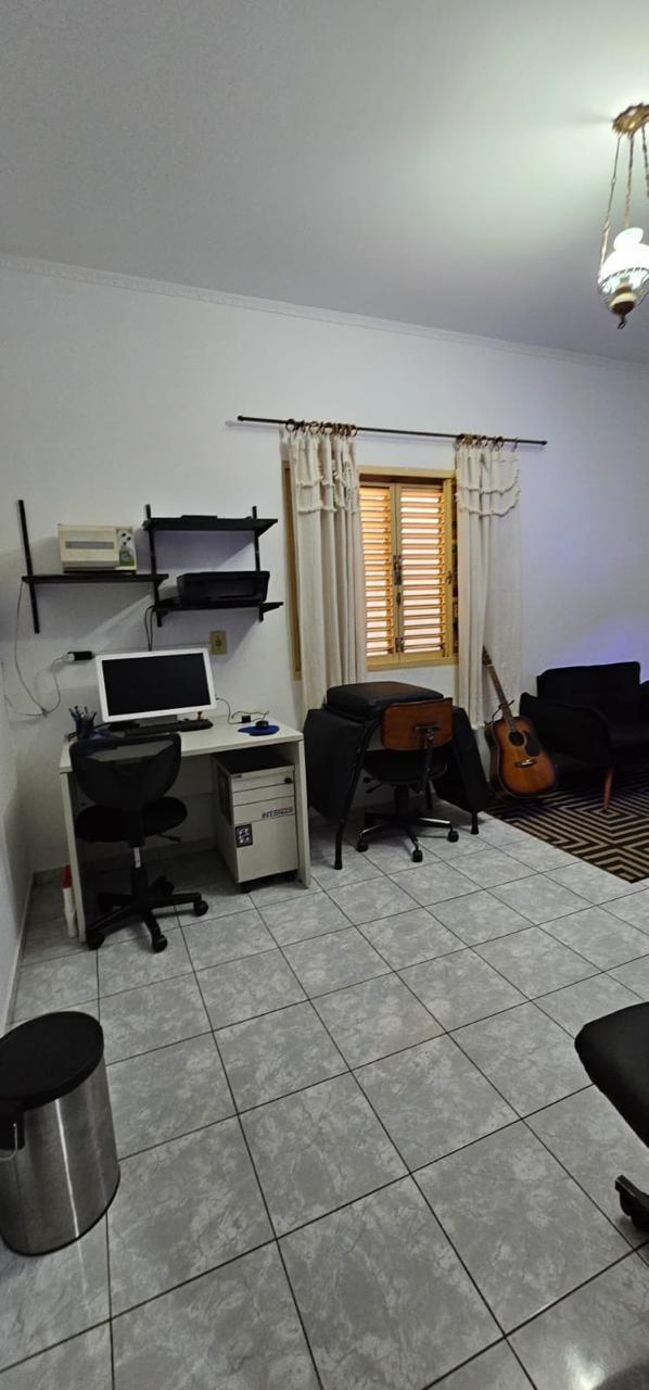 Residência Aconchegante em Boituva: Uma Oportunidade Única de Moradia!