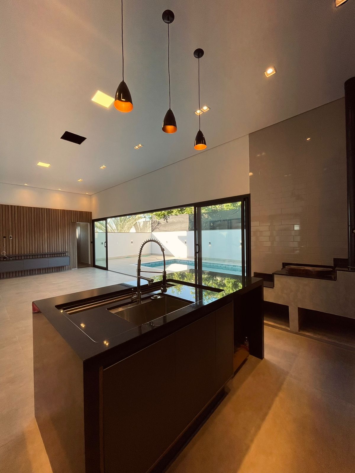 Casa de alto padrão para locação por R$ 10.500/mês - Condomínio Portal das Estrelas - Boituva/SP