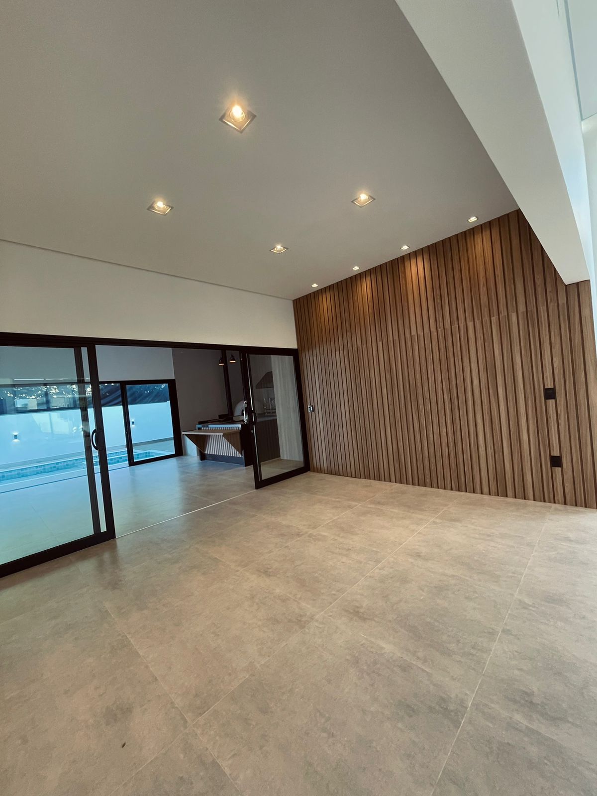 Casa de alto padrão para locação por R$ 10.500/mês - Condomínio Portal das Estrelas - Boituva/SP