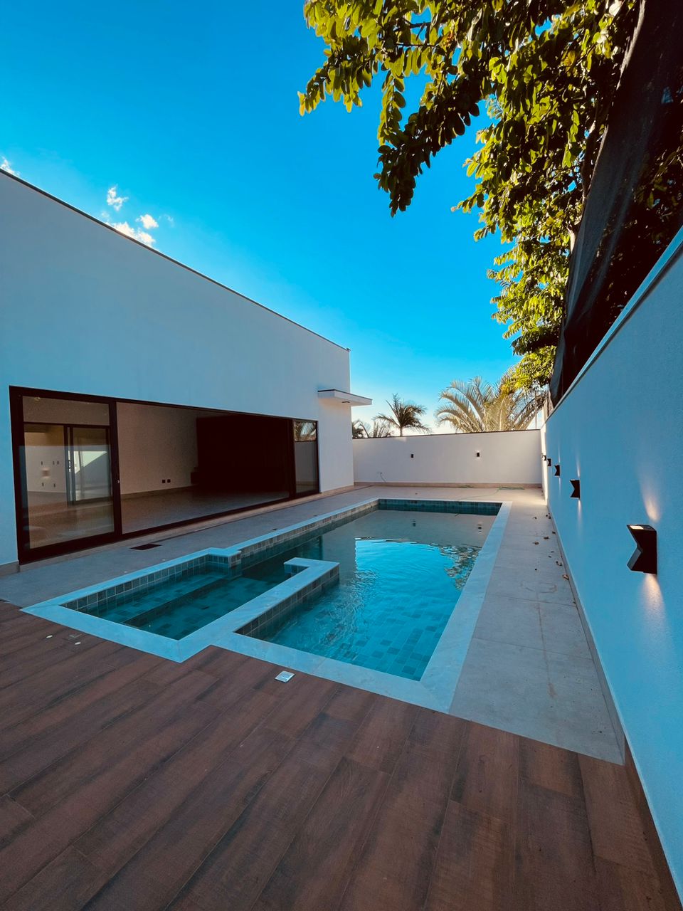 Casa de alto padrão para locação por R$ 10.500/mês - Condomínio Portal das Estrelas - Boituva/SP