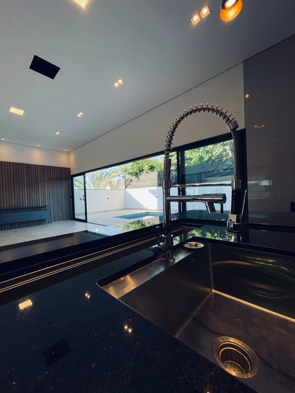 Casa de alto padrão para locação por R$ 10.500/mês - Condomínio Portal das Estrelas - Boituva/SP