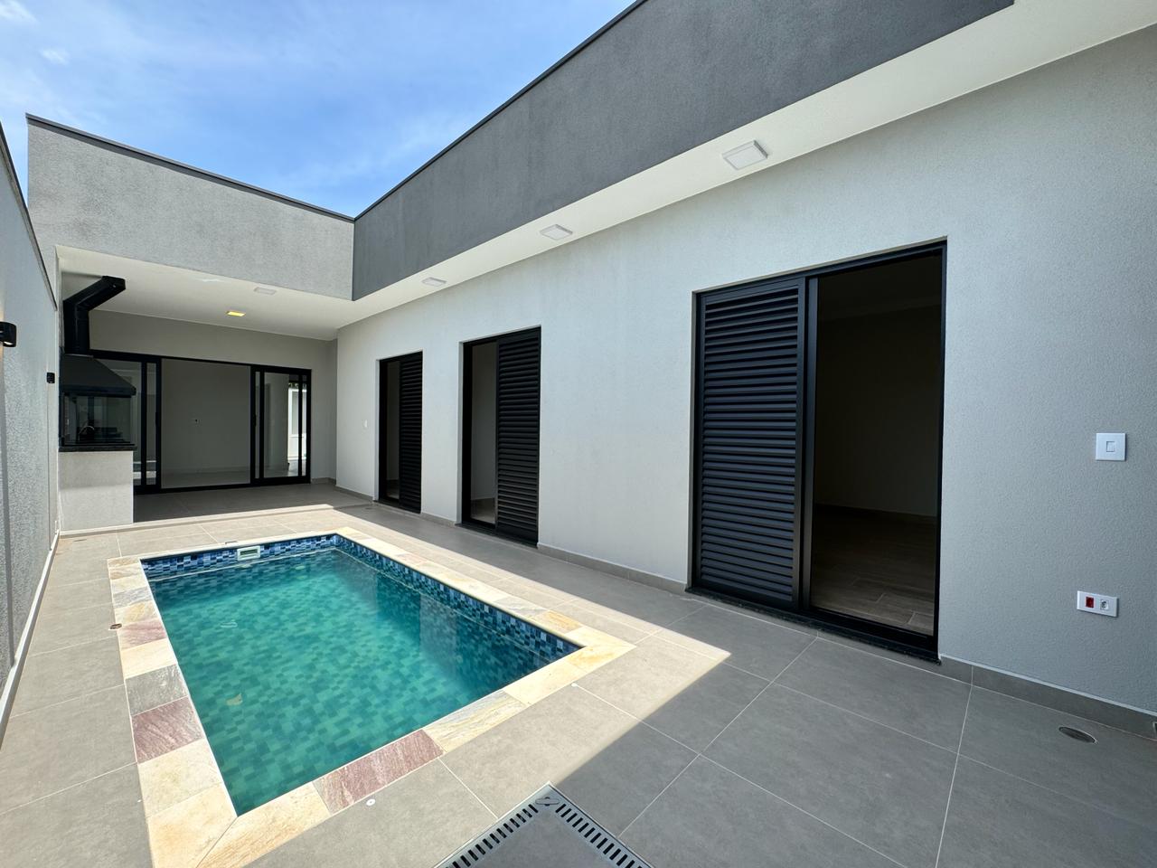 Casa Espetacular em Boituva com Piscina e Varanda Gourmet!