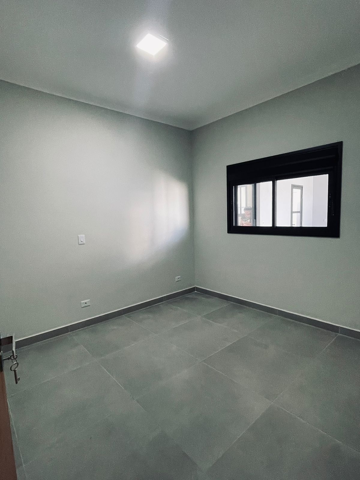 Casa com 3 quartos, sendo 01 suíte, 154 m², à venda por R$ 765.000