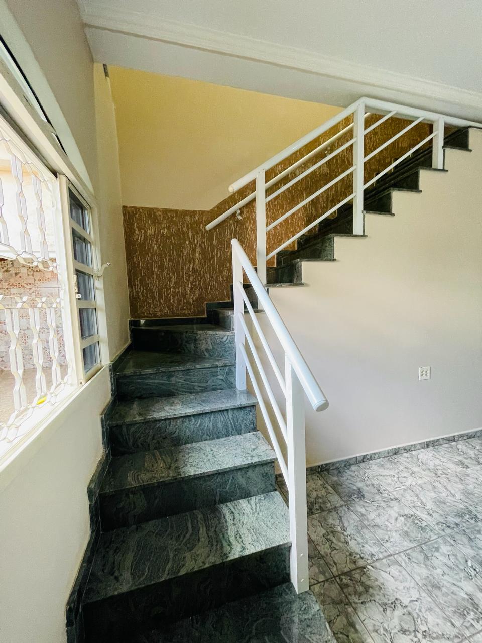 Casa espaçosa com 3 dormitórios e área gourmet em, Vila Aparecida - Boituva/SP