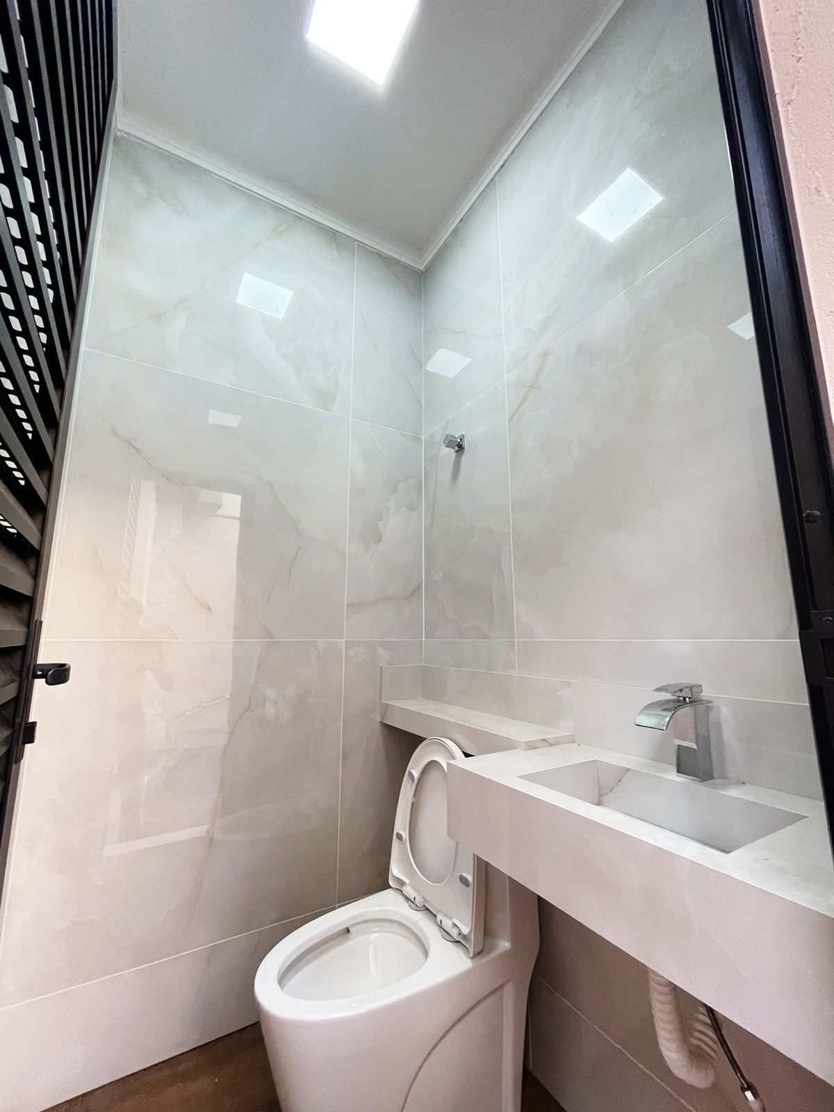 Casa Espetacular à Venda no Condomínio Portal Ville Jardim Europa, em Boituva